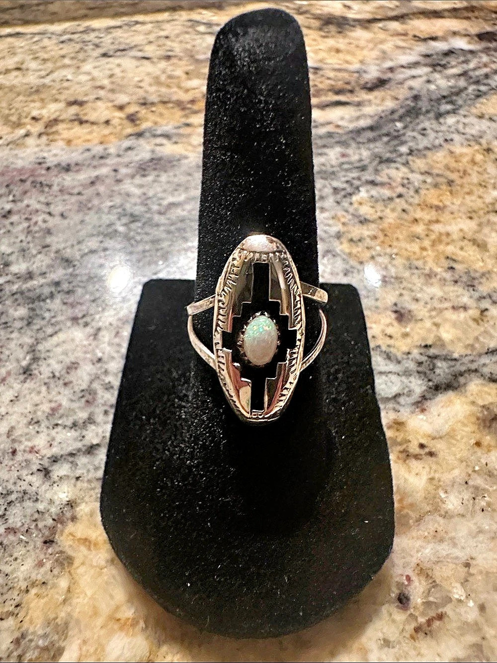 Navajo Style Sterling Silver Shadow Box Ring Classic Opal Size 6 925
